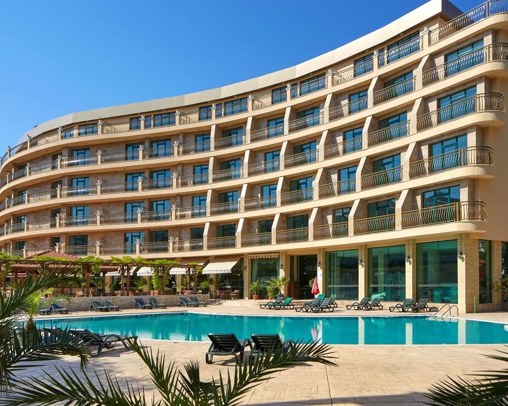 Mena Palace