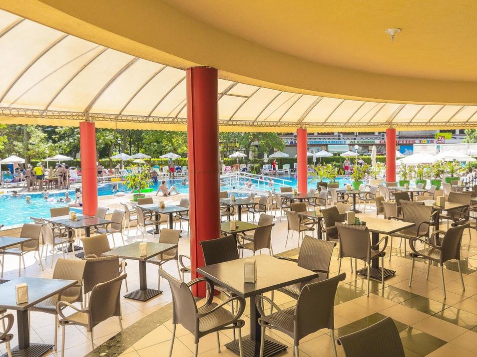 basen, restauracja