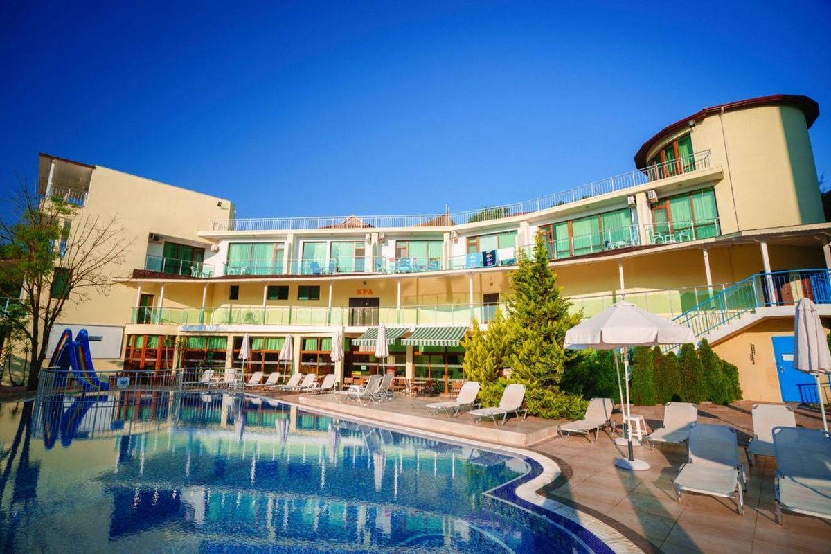 Perla Sun - teren hotelu