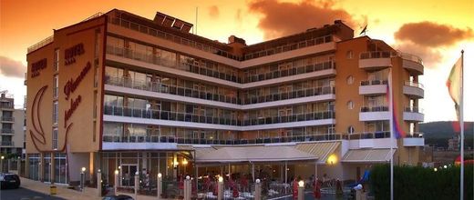 Plamena Palace