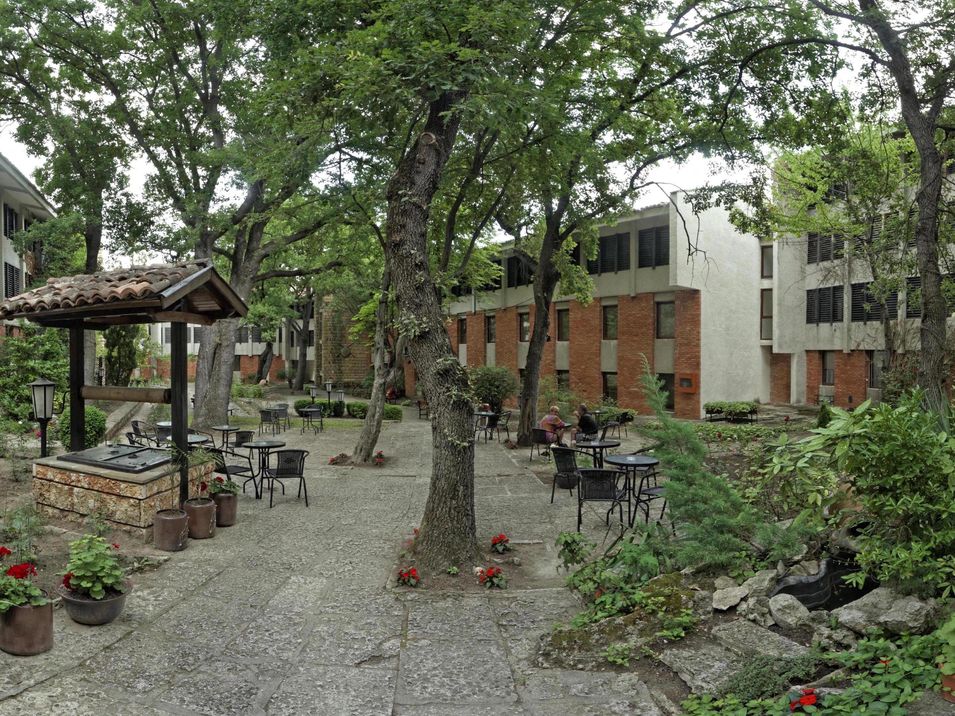 teren hotelu, restauracja, kawiarnia