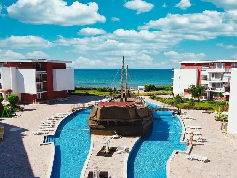 Privilege Fort Beach