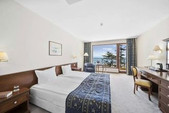 HVD Riviera Beach Golden Sands