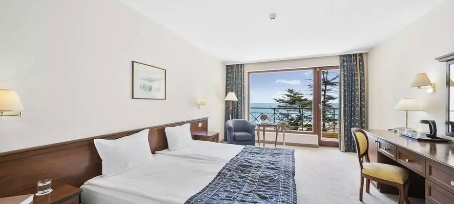 HVD Riviera Beach (Golden Sands)