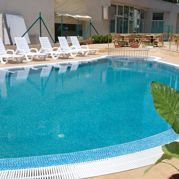 Sea Breeze (Sunny Beach)