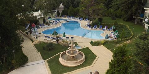 teren hotelu, basen