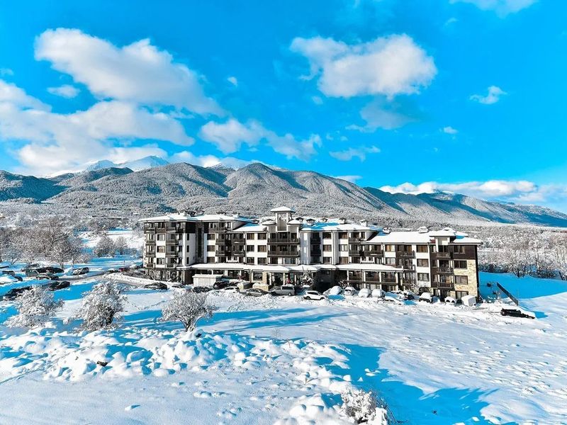 St. George Ski &amp; Holiday