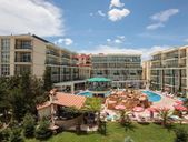 Sunny Day Club