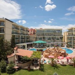 Sunny Day Club