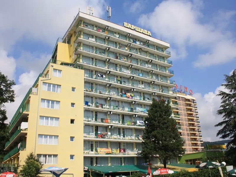 Sunny Warshawa 3*