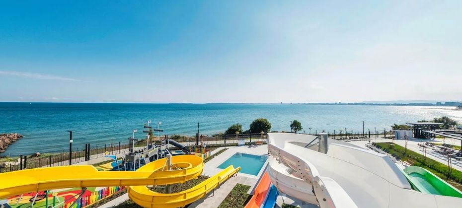 Voya Beach Resort