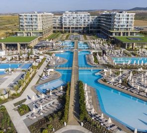 Wave Resort
