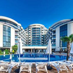 Zenith ex Marlin Beach