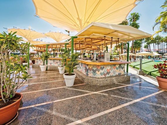 pool bar