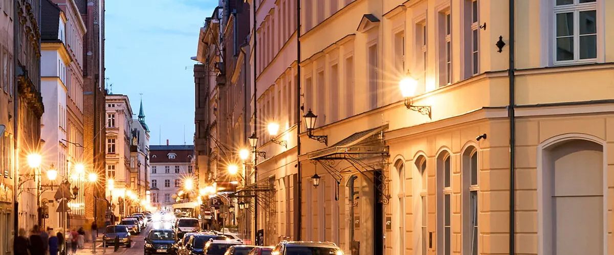 obiekt, budynek główny, zwiedzanie