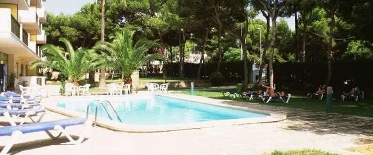 obiekt, teren hotelu, basen