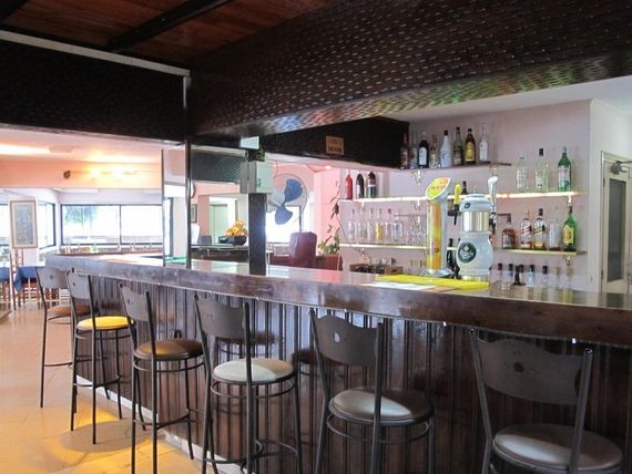 drink bar, pub