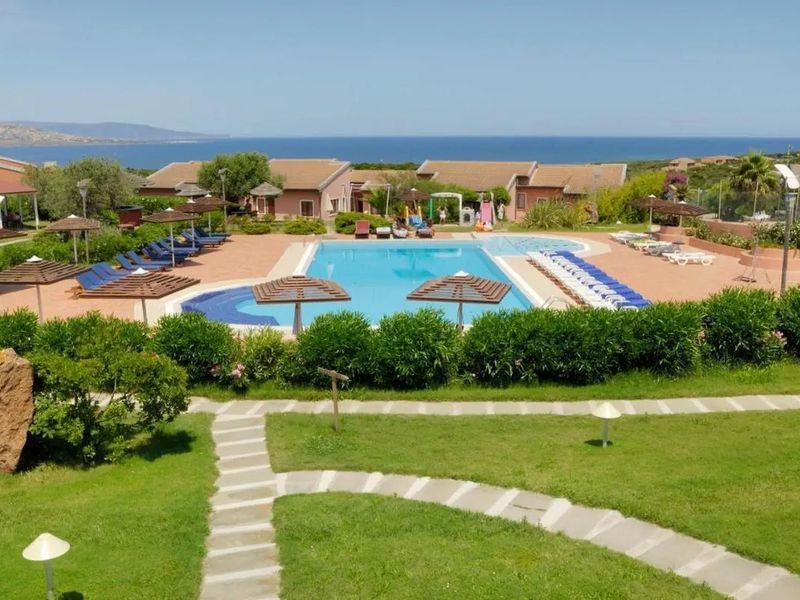 Cala Rosa Club