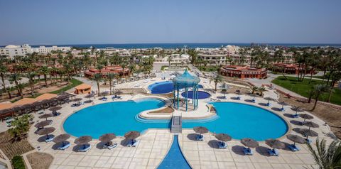 obiekt, teren hotelu