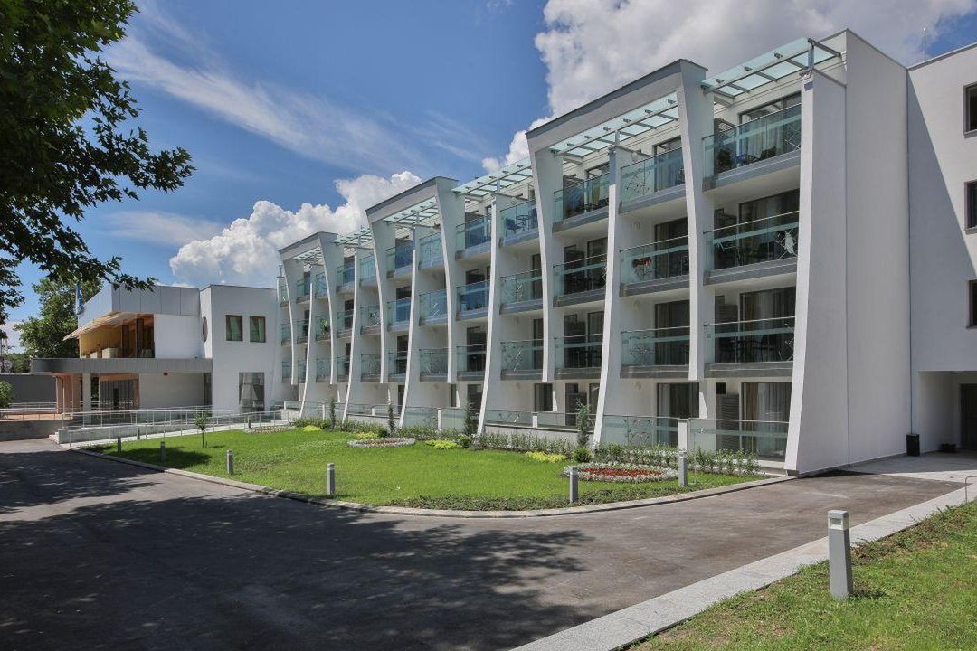 obiekt, teren hotelu