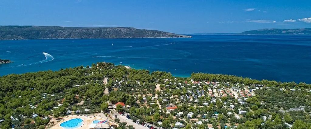 teren hotelu, basen, plaża