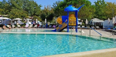 basen, zjeżdżalnia, dla dzieci