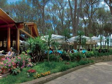 teren hotelu, restauracja
