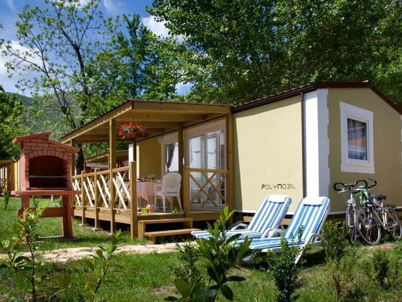 balkon / taras, teren hotelu