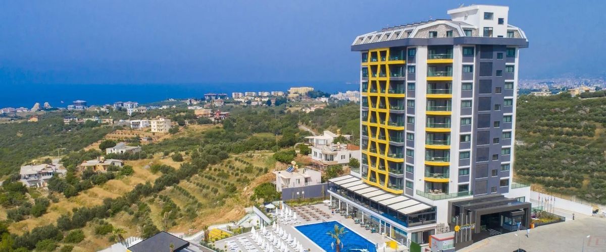 teren hotelu, basen, obiekt