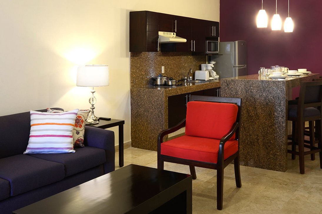 pokój, kuchnia / aneks kuchenny