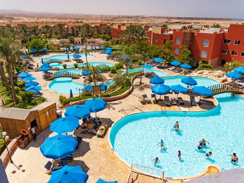 Cardina Resort by Sunrise