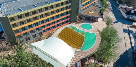 obiekt, teren hotelu, basen