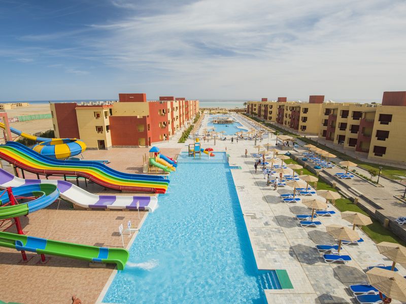 Casa Mare Resort (ex. Royal Tulip Beach Resort)