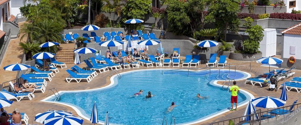 budynek główny, basen