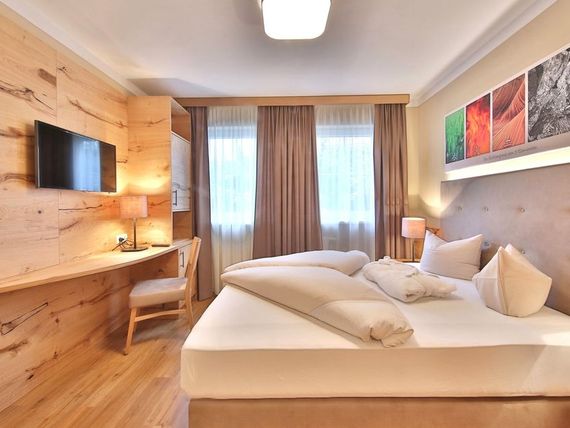 Castel (Serfaus) 4*