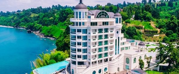 obiekt, teren hotelu