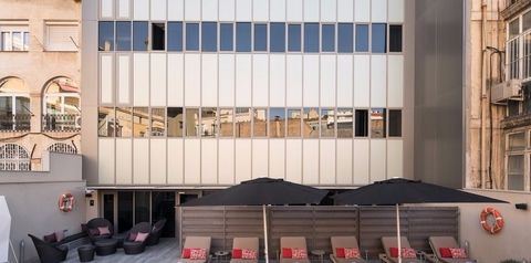 budynek główny, balkon / taras