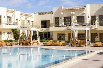 Cataract Layalina & Resort