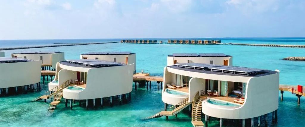 obiekt, teren hotelu