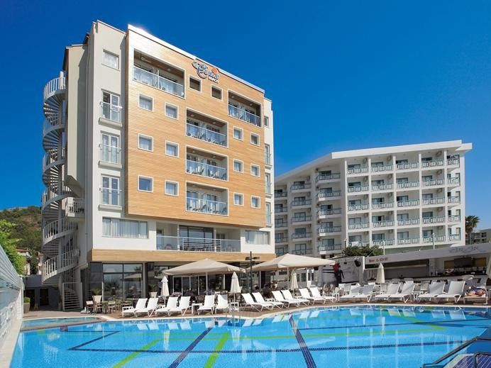 Cettia Beach Resort