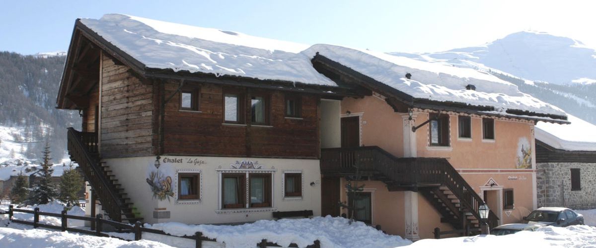 teren hotelu, budynek główny, obiekt