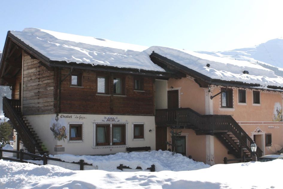 teren hotelu, budynek główny, obiekt