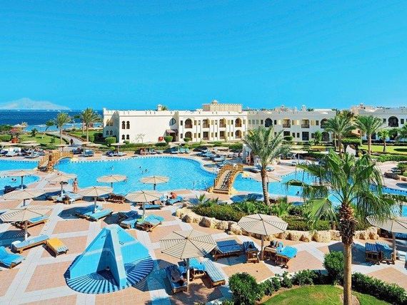 Charmillion Club Aqua Park