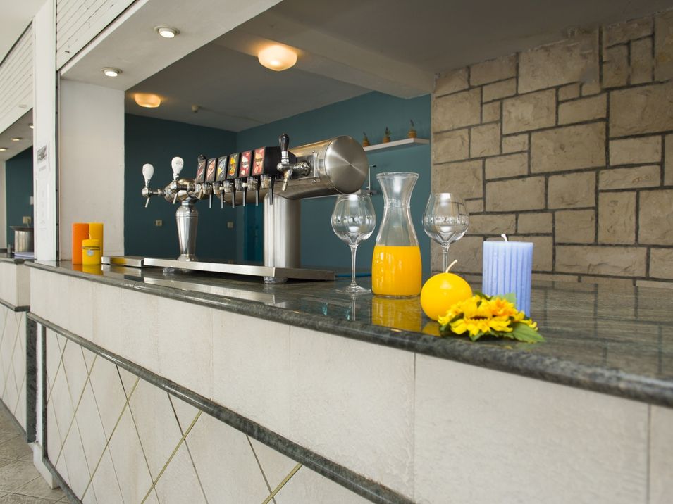 drink bar