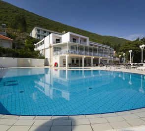 Faraon (Trpanj)