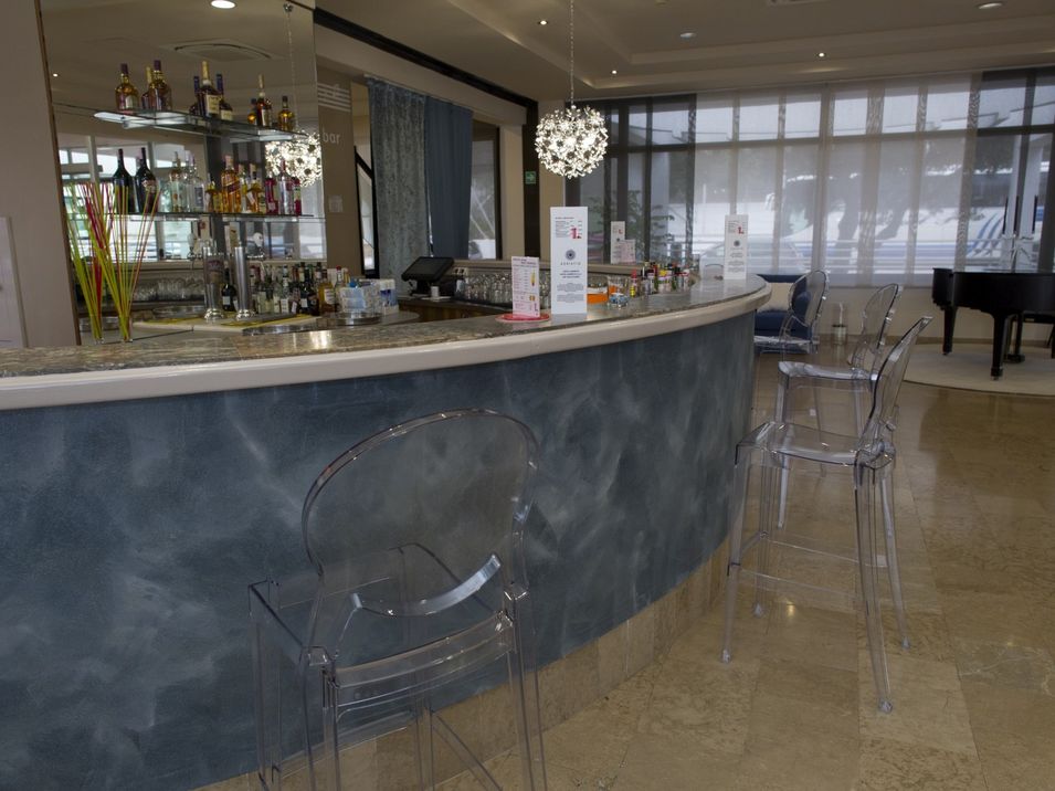 drink bar