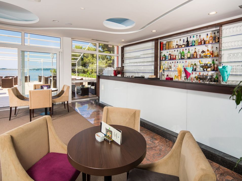 drink bar