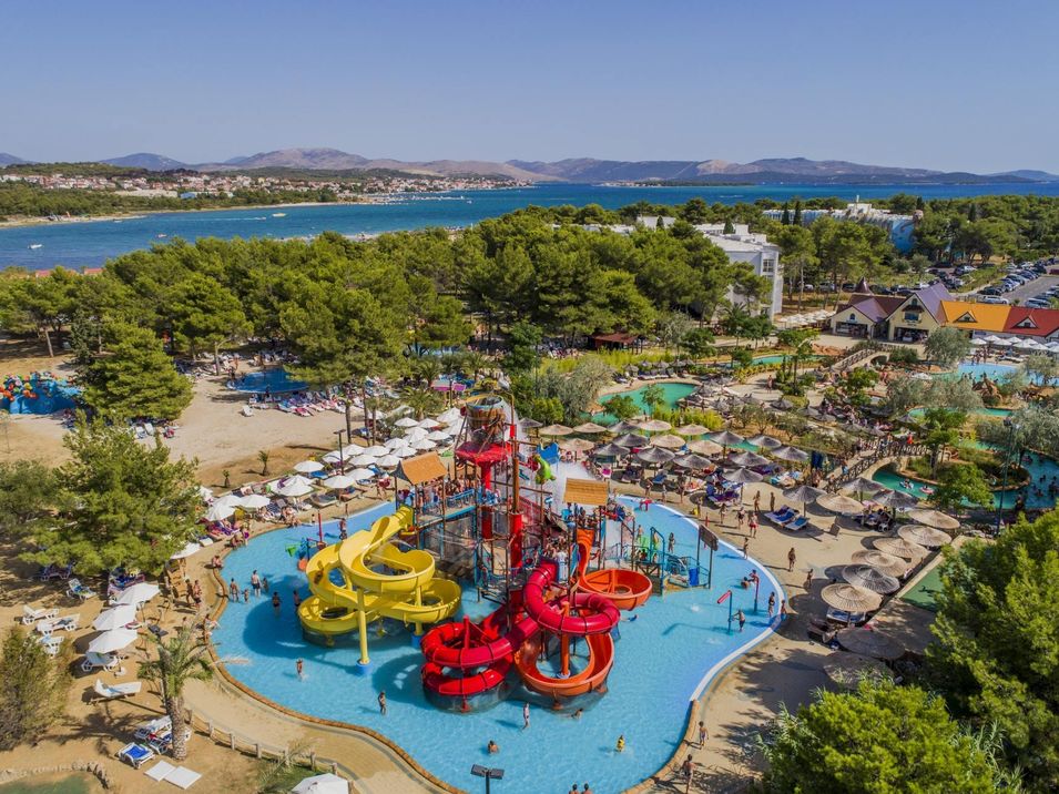 aquapark, zjeżdżalnia