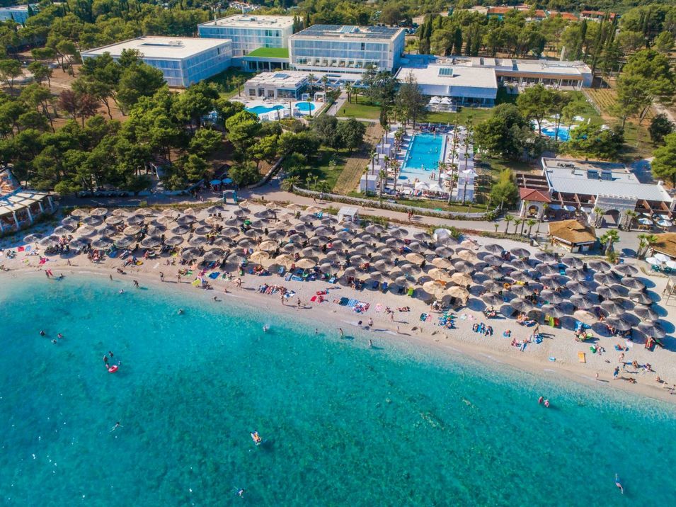 teren hotelu, plaża