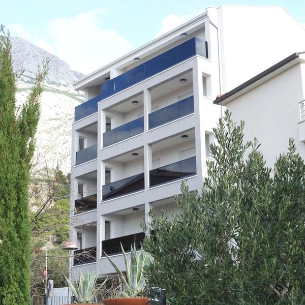 Aqua Residence